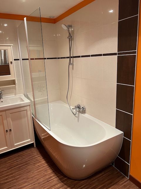 Remplacement d'une baignoire &agrave; Crozon